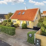 4 Star Holiday Home In Skagen *